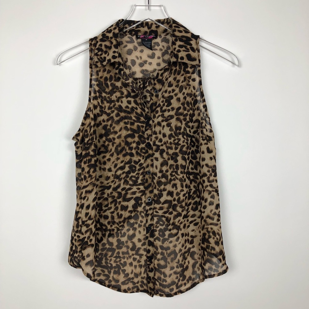 Body Central Animal Print Top